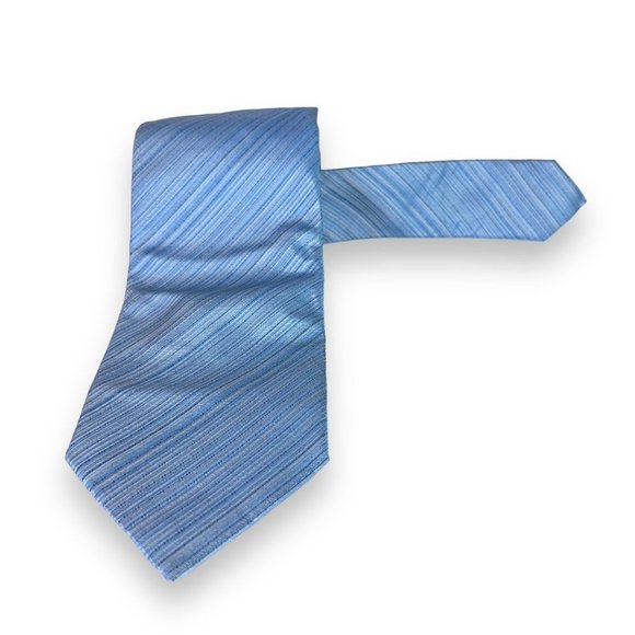 Tino Cosma Men's Tie Size 56.5 x 3.5 Blue Silver Striped 100% Silk Made in Italy - Picture 2 of 11